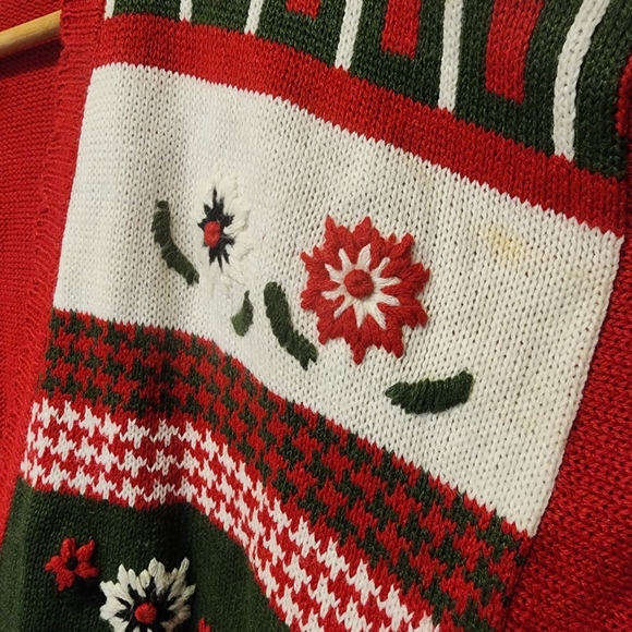 🎄 Vintage holiday Koret Red and Green Buttondown Cardigan Sweater - Picture 7 of 7